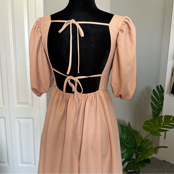 Nude Puff Sleeve Backless Dress - Picture 3 of 4